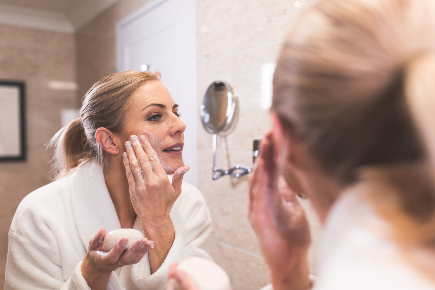 5 ways to modernise skin cleansing and skincare applications